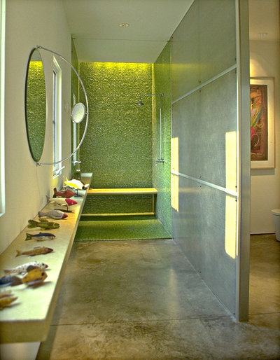 Modern Bathroom by Bushman Dreyfus Architects