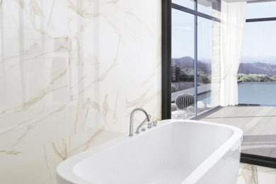 Inspiration pour une salle de bain design.