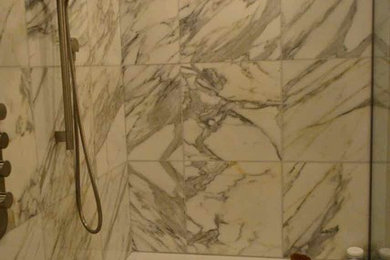 Bathroom - victorian bathroom idea in Ottawa