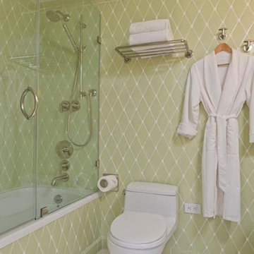 Cambridge MA High Rise Condo Guest Bathroom