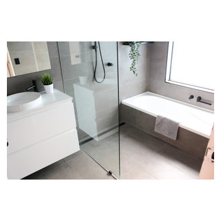 Canning Vale Bathroom Renovation - Modern - Bathroom - Perth - by On The Ball Bathrooms | Houzz