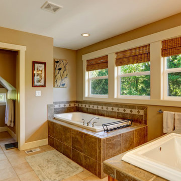 Cascade Windows - Single Hung Bathroom Windows