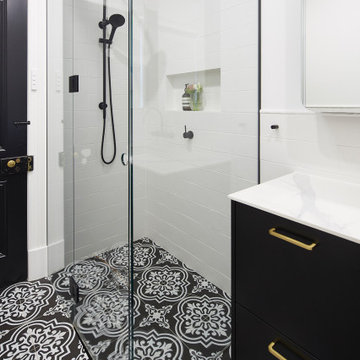 Caulfield East Home - Kitchen, 2 bathrooms