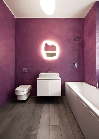 Contemporary Bathroom by Carola Vannini Architecture