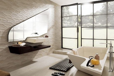 Modernes Badezimmer in San Diego