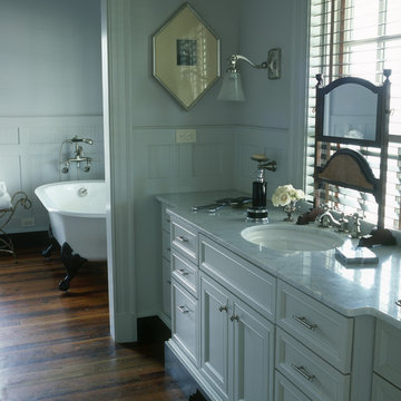 Chadsworth Cottage Master Bathroom