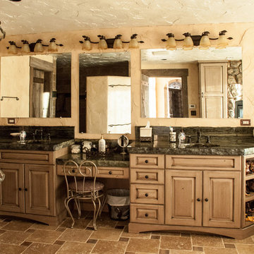 Chantilly Vanity