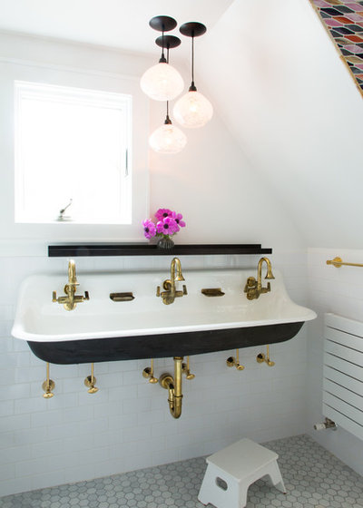 Traditional Bathroom by Elizabeth Strianese Interiors LLC