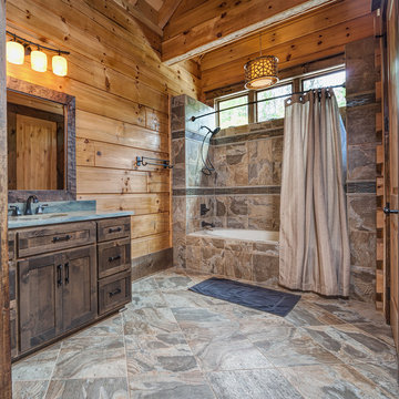 Charming Rustic Retreat