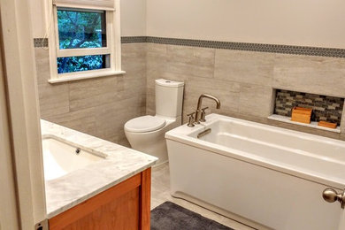 Bathroom - modern bathroom idea in Philadelphia