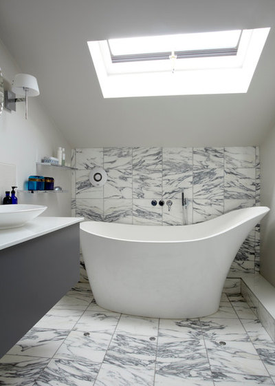 コンテンポラリー 浴室 by Chantel Elshout Studio