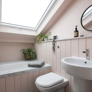 This is an example of a modern bathroom in London.