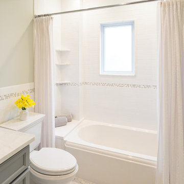 Classic Bathtub with Towel Shelving and Niche
