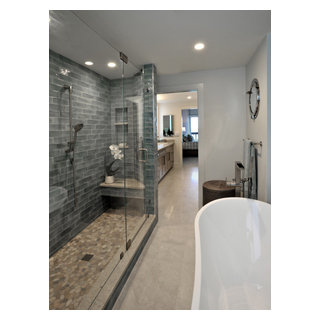 Classic Beach Home-Master Bath - Beach Style - Bathroom - Miami - by ...