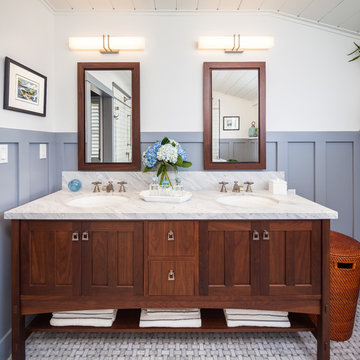 Classic Craftsman Master Bathroom
