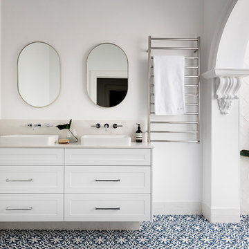 Classic Luxe
