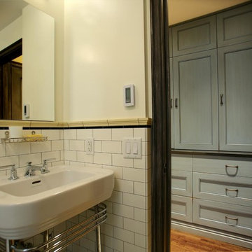 Classic New York Bathroom