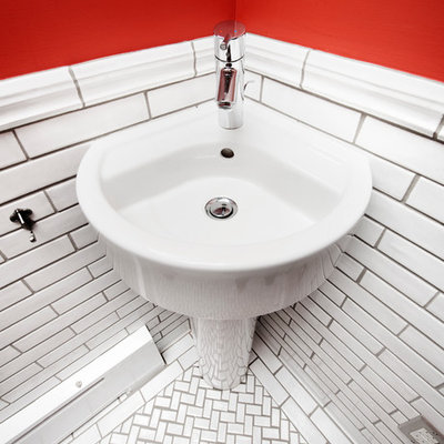 Inspiration for a small craftsman white tile and subway tile ceramic tile bathroom remodel in Minneapolis with a pedestal sink