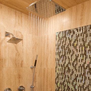 Clear Lake Spa Bath