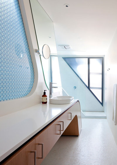 Contemporary Bathroom by Andrew Simpson Architects