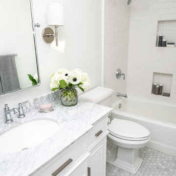 Coastal Cottage Bathroom