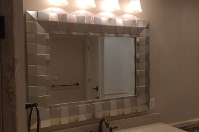 シンシナティにあるコンテンポラリースタイルのおしゃれな浴室の写真