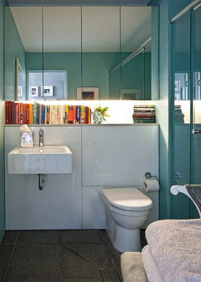Bathroom by Brett Mickan Interior Design
