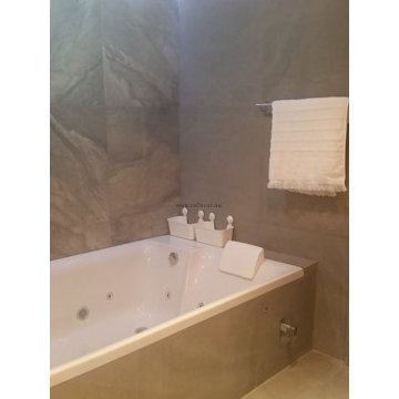 Complete bathroom remodelling with jacuzzi