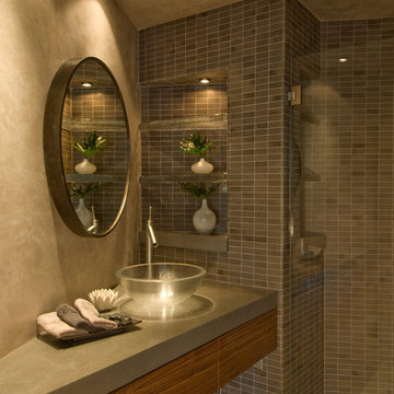 Contemporary Bath