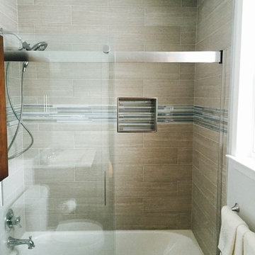 Contemporary bath