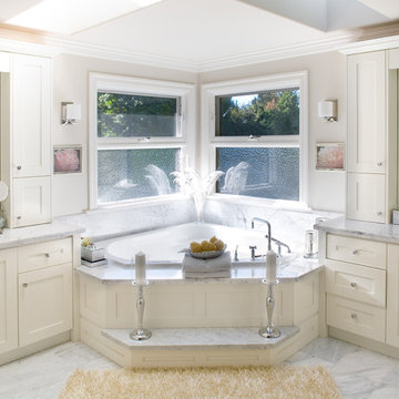 Contemporary Bathroom