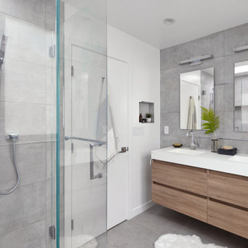 Contemporary Bathroom