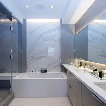 Contemporary Bathroom