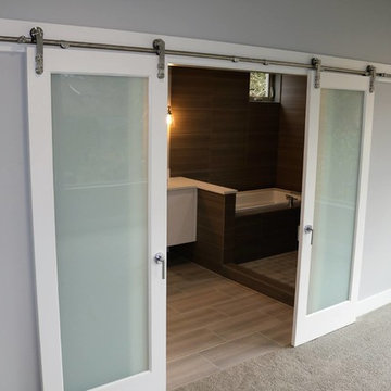 Contemporary Bathroom