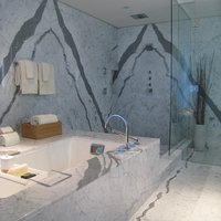 Pet Peeves Drive Master Bathroom Renovation Decisions, Houzz Study Finds