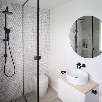 Contemporary Bathroom Form And Dwell Img~b54173a60ab9ced2 3788 1 C990b4f W360 H360 B0 P0 