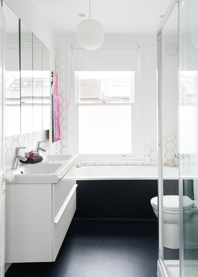 Contemporary Bathroom by Veronica Rodriguez Interior Photography