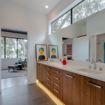 Contemporary Bathroom