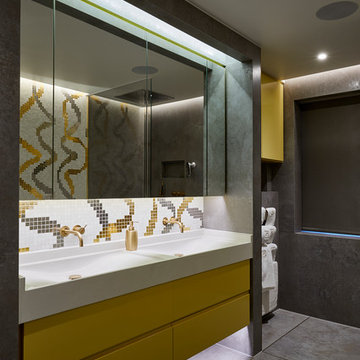 Contemporary Bathroom