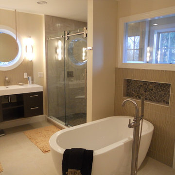 Contemporary Bathrooms