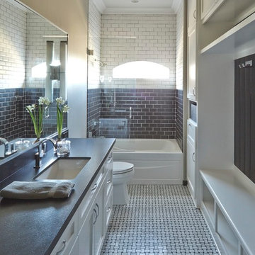 Contemporary Black & White in Conroe