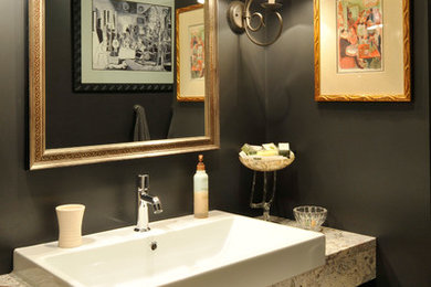 ナッシュビルにあるコンテンポラリースタイルのおしゃれな浴室の写真