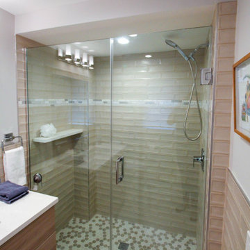 Contemporary master bathroom in Scotch Plains