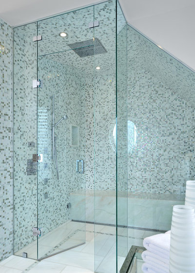 Contemporary Bathroom by Segreti Design