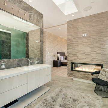 Contemporary New Construction
