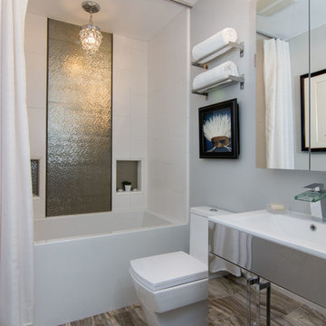 Contemporary Santa Clarita Guest Bathroom