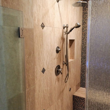 Contemporary Shower Design With Vein Cut Tile