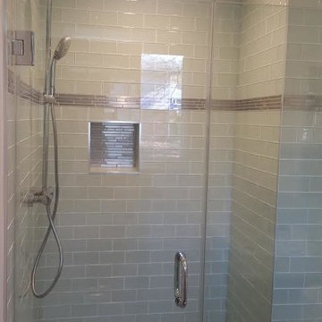 Contemporary Small Bathroom Remodel