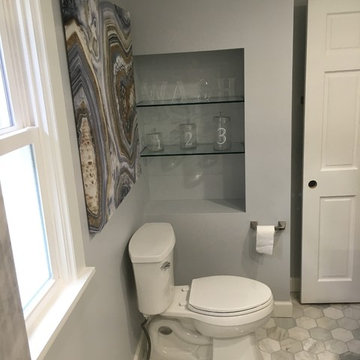 Contemporary Style Bathroom