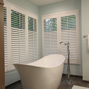 Cool Blue Transitional Bath - Troy, MI